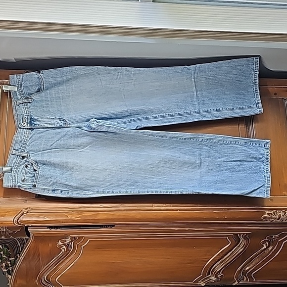 J.crew women's blue jeans. Size 8, short inseam is 26" - Picture 1 of 10